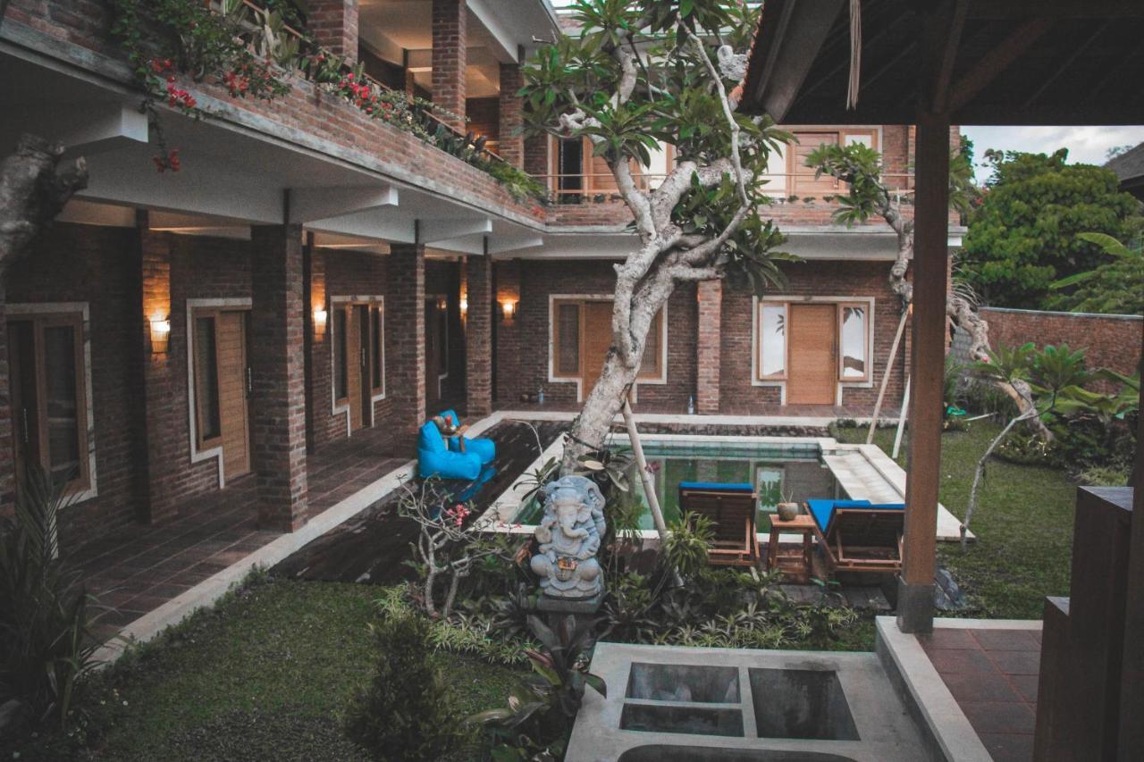 The Govardhan Homestay Canggu Esterno foto